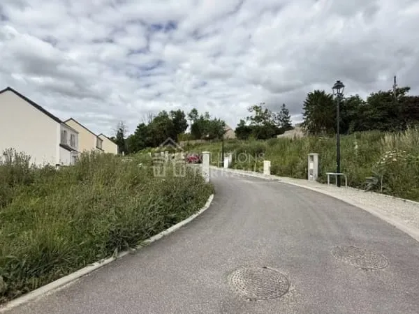 Terrain 336 m²