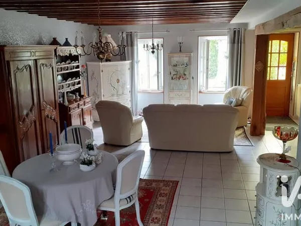 Maison 6 pièces 204 m²
