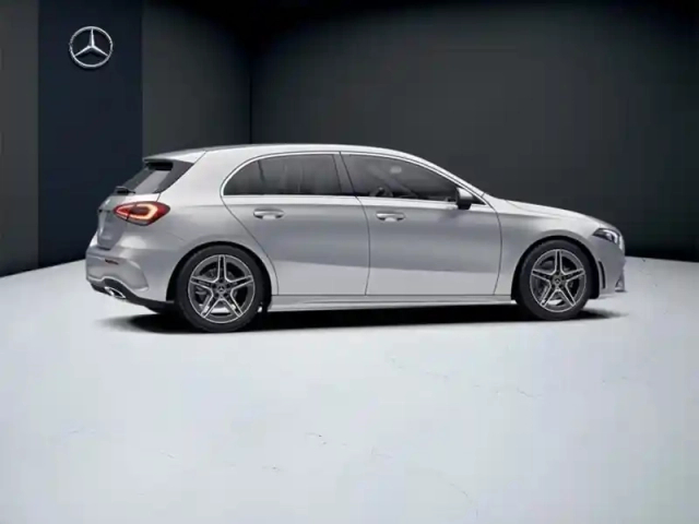 Mercedes Classe A 200 amg line — photo 19