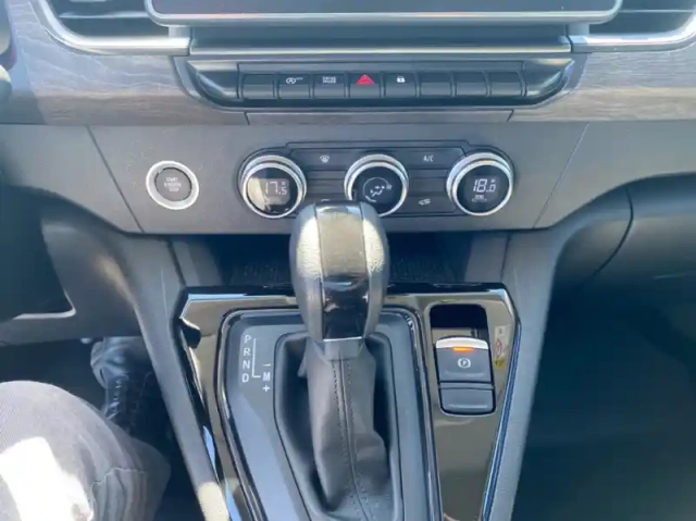 Renault Kangoo 1.5 blue dci 115ch techno auto - 24 — photo 22