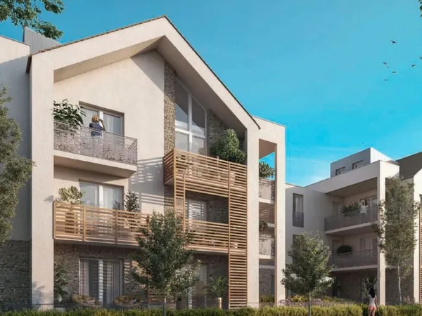 T4 meublé récent de 84,46 m² avec balcon et deux stationnements — disponible début novembre 2026 (da
