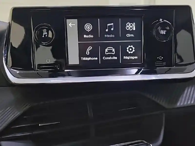 Peugeot 208 puretech 75 s&amp;s bvm5 — photo 48