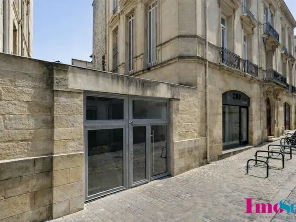 Local commercial à LOUER