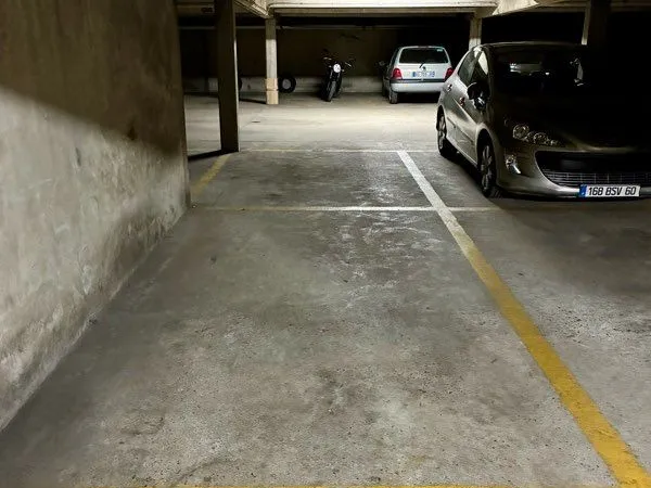 Parking sous-sol sécurisé - Rue Amédée Bouquerel - Compiègne