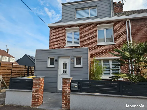 Maison semi-individuelle de 149 m² - Terrain de 425 m² - Templemars