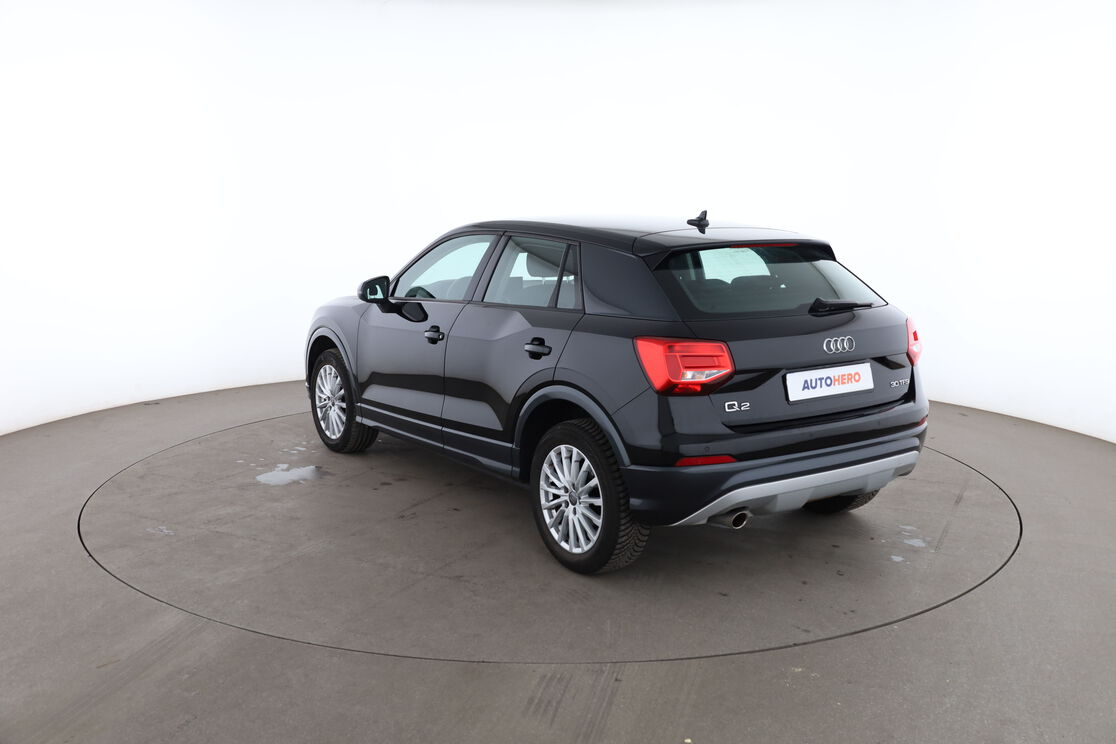 Audi Q2 30 TFSI Design — photo 3