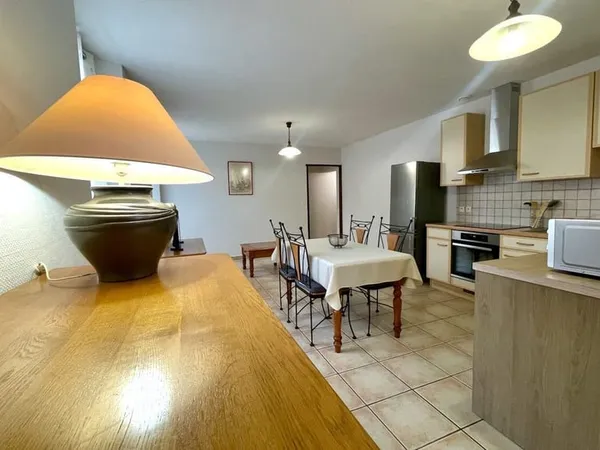 Type 2 de 48m² en rdc surélevé avec petite vue lac