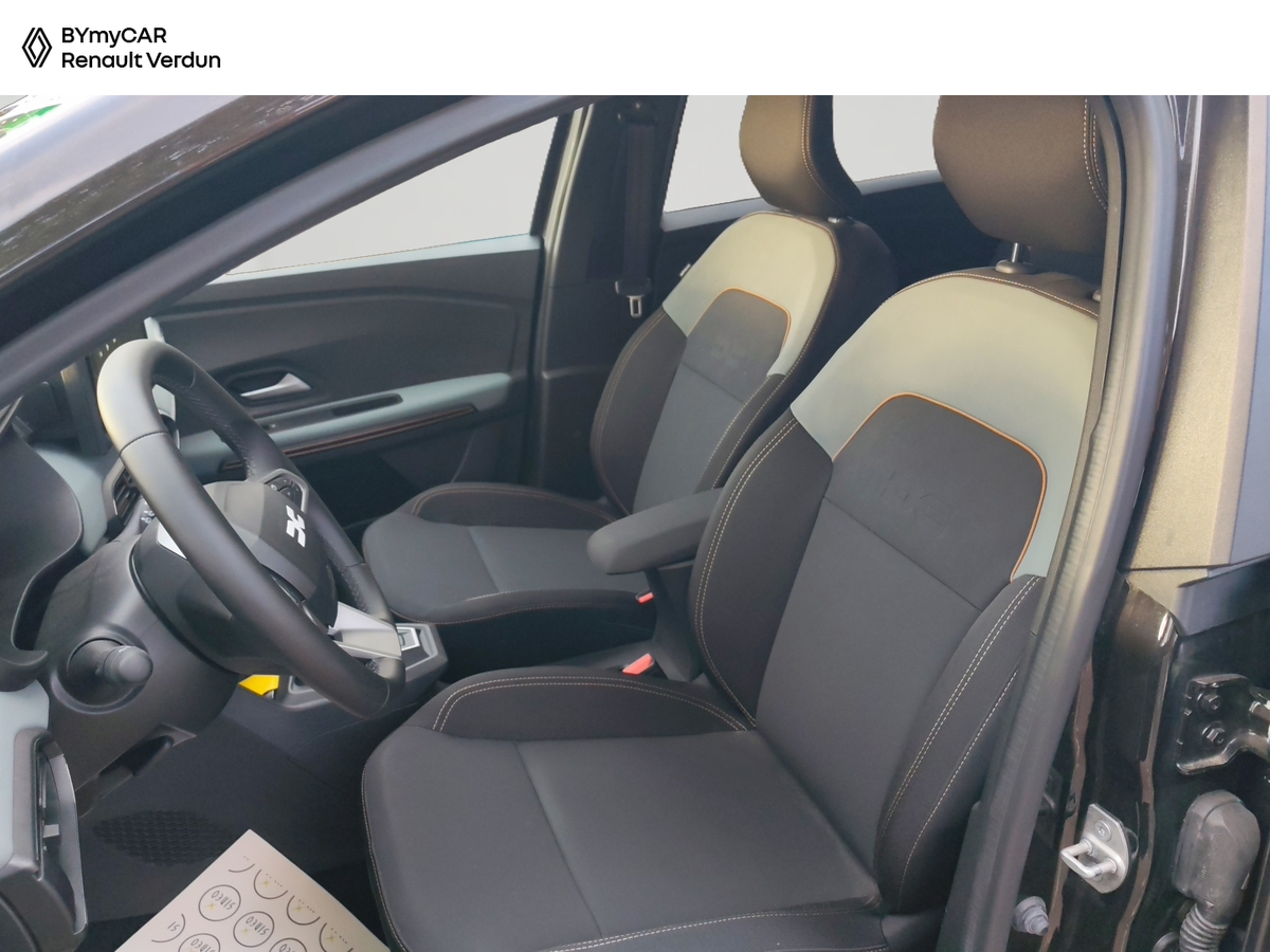 Dacia Jogger Hybrid 155 5 pl — photo 11