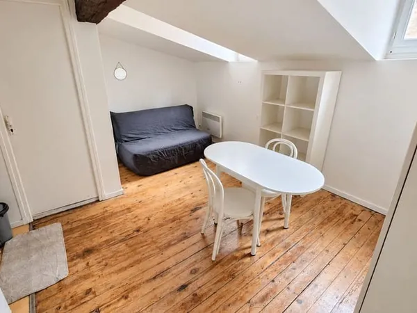 Appartement 1 pièce 14 m²