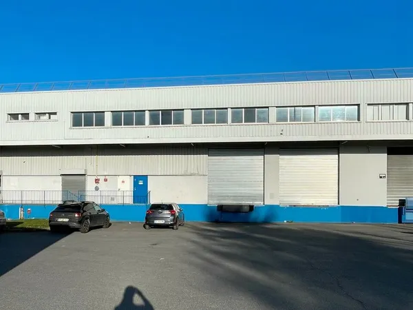 ENTREPOT - LOGISTIQUE 1340 m² GOUSSAINVILLE