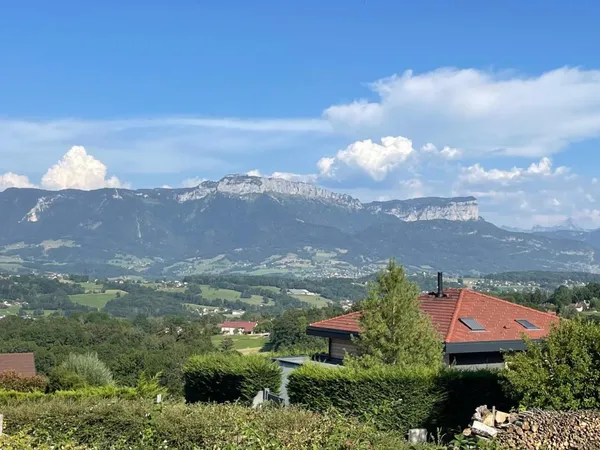 Un projet qui a de la hauteur à Cuvat !