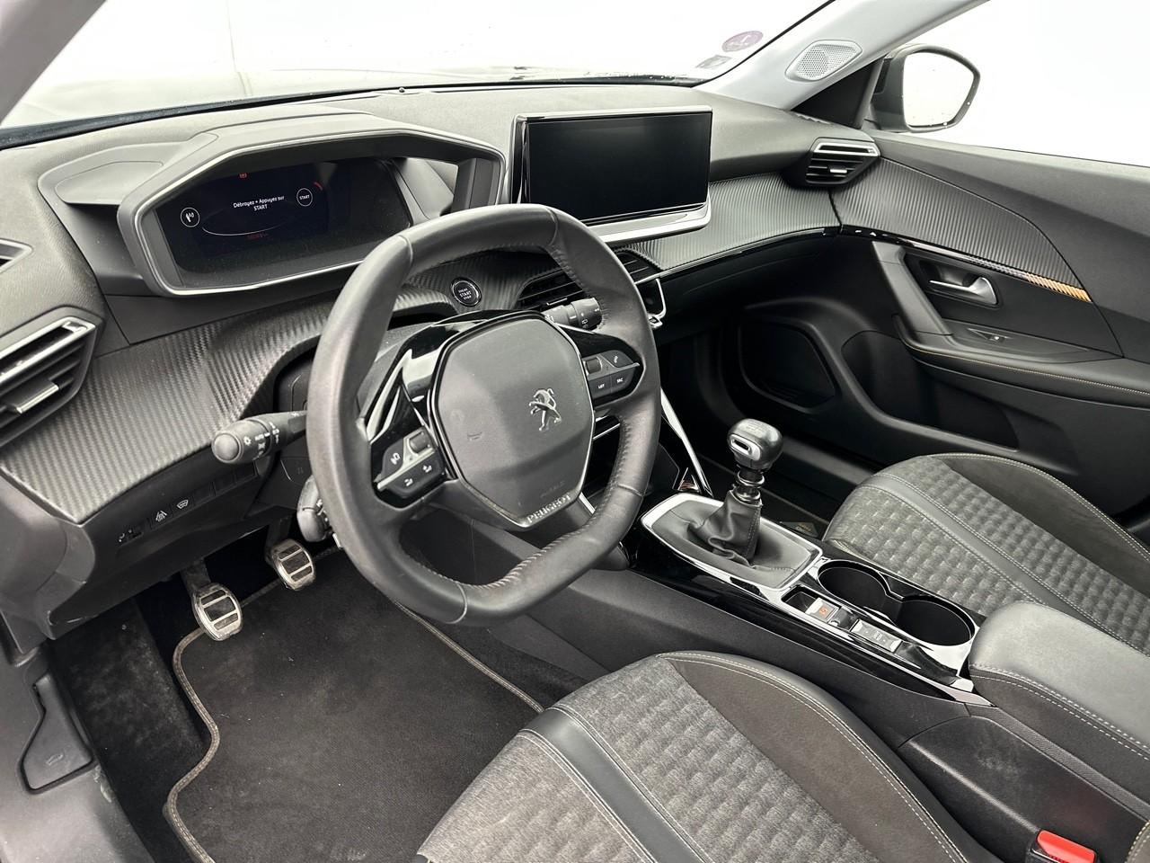Peugeot 2008 puretech 130 s&s bvm6 roadtrip — photo 8