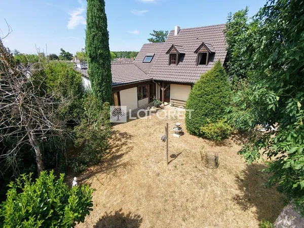 Maison 6 pièces 130 m²