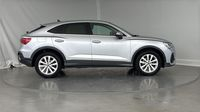 Audi Q3 Sportback 35 TDI 150ch Business line S tronic 7 — photo 4