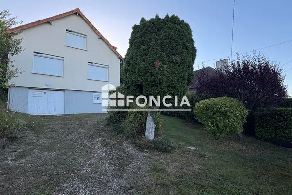Maison 4 pièces 75 m²