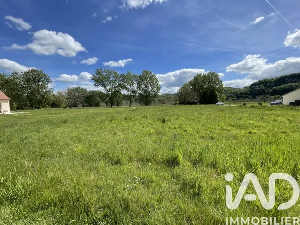 Terrain 1777 m²