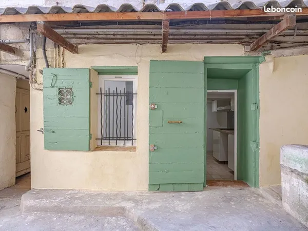 Studio 1 pièce 17 m²