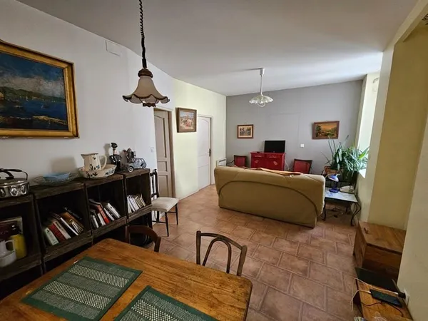 Appartement F3 Vichy 66 m² proche Opéra et du parc des Celestins