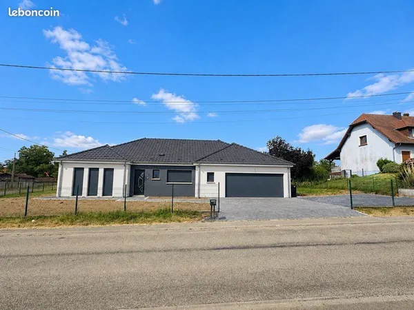 🏡 À VENDRE - Maison contemporaine de plain-pied à Epping (57720)