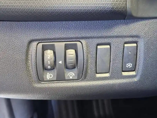 Renault Clio societe reversible dci 75 energy e6c — photo 24