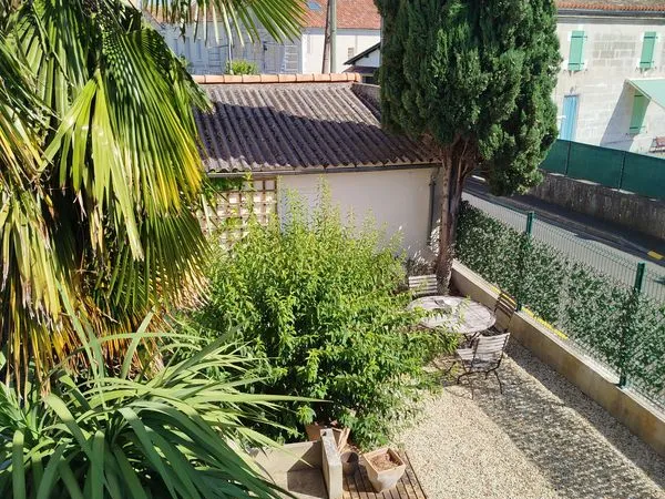 Maison de ville avec garage
