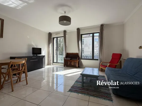 Vends t2 - 49.29 m² - Bordeaux 33000
