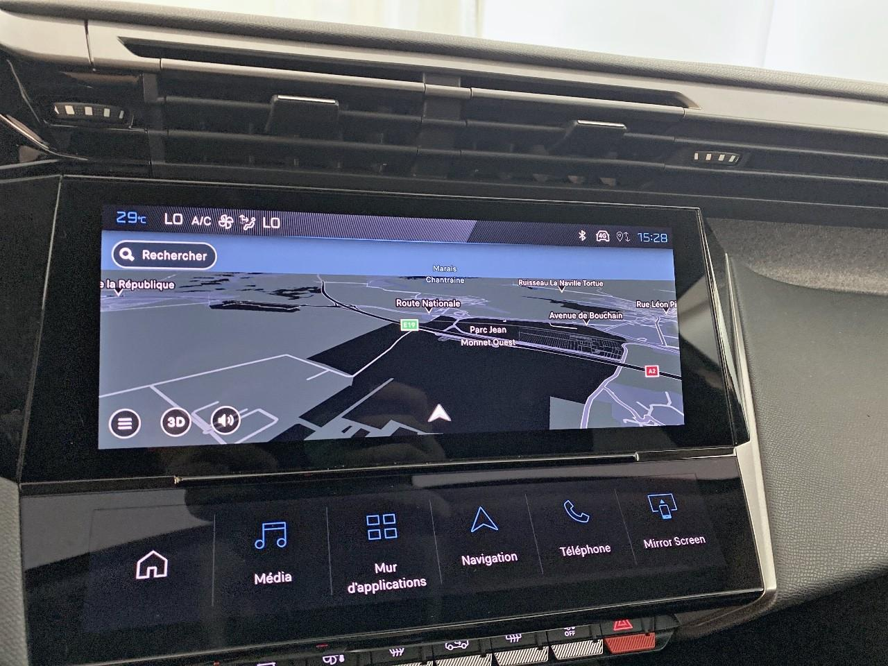 Peugeot 308 sw hybrid 145 e-dcs6 allure — photo 14