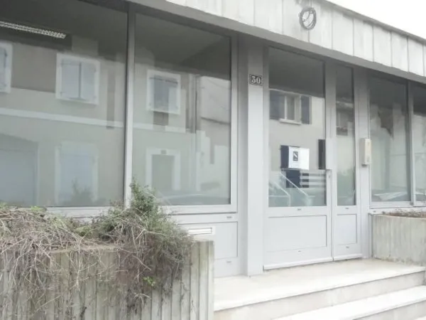 Local d'activités 92 m²