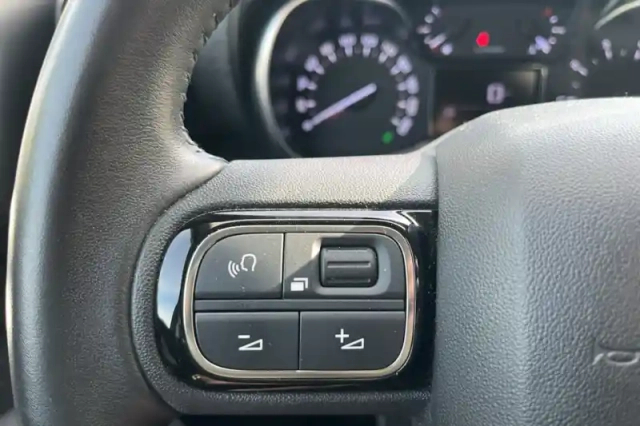 Citroën C3 Aircross puretech 110 s&amp;s bvm6 — photo 14