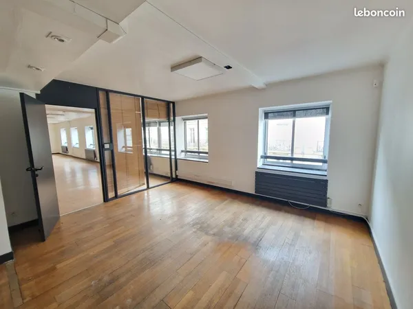 Plateau de bureau à vendre ou à louer