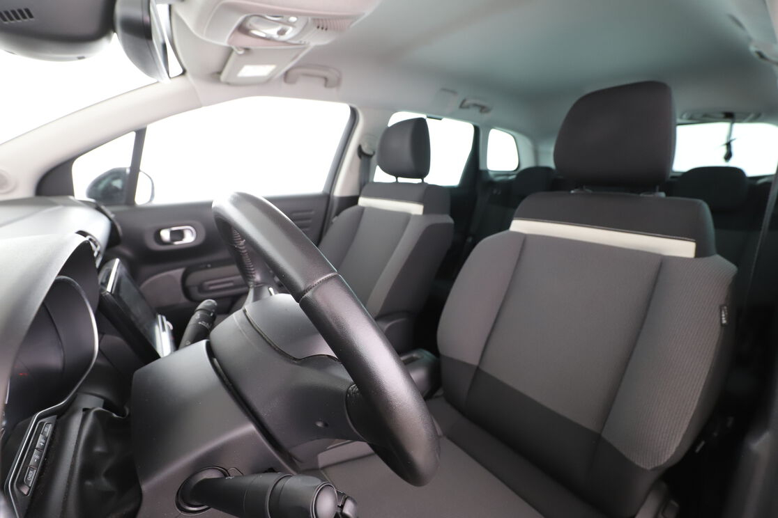 Citroen C3 Aircross 1.6 Blue-HDi Shine BV6 — photo 9