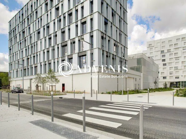 Bureau 532 m²