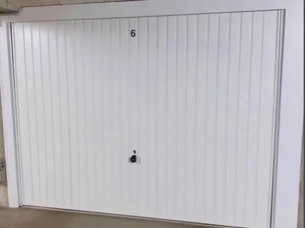 box, garage sécurisé 12 m2 Rueil-Malmaison/ Bougival