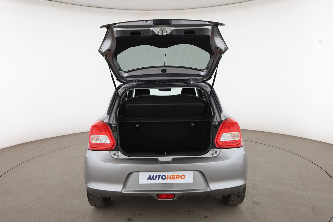 Suzuki Swift 1.2 DualJet Hybrid — photo 15