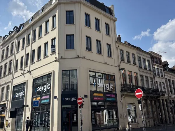 Local commercial 253 m² Lille