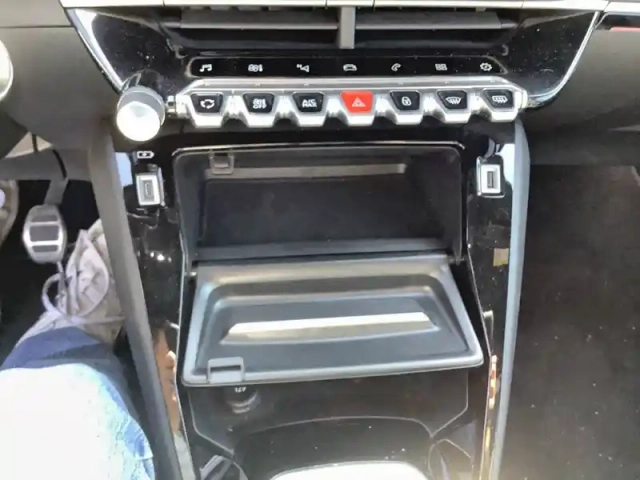 Peugeot 208 bluehdi 100 s&amp;s bvm6 — photo 17
