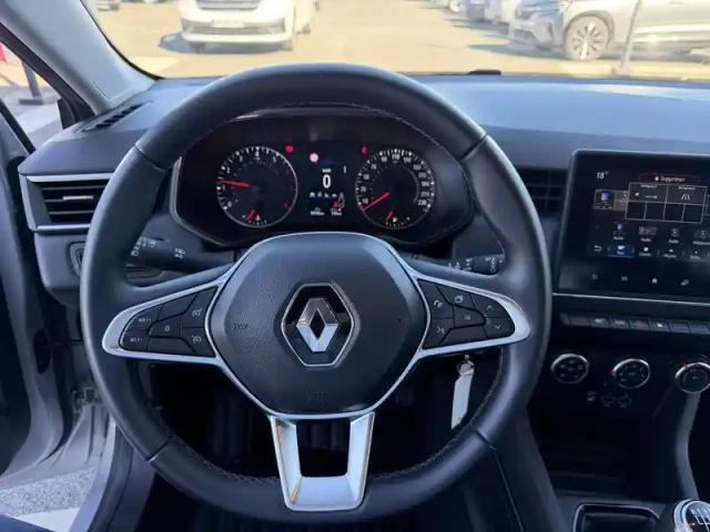 Renault Clio tce 90 — photo 14