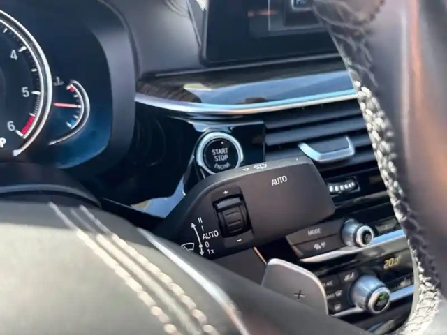 Bmw Serie 5 520d xdrive 190 ch bva8 — photo 20