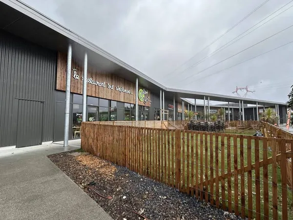 Local commercial 2686 m²