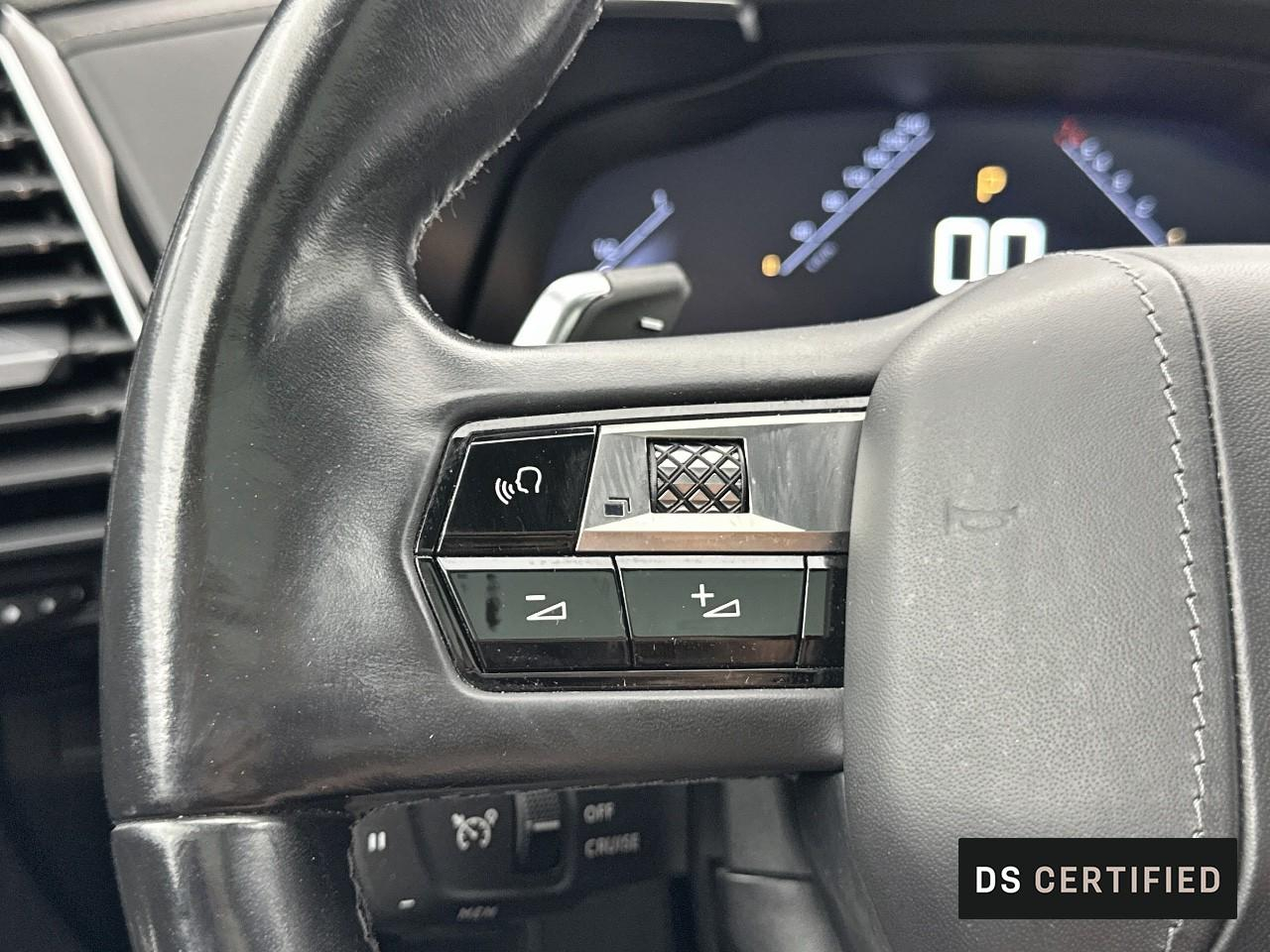 Ds Ds 7 crossback crossback puretech 180 eat8 rivoli — photo 21