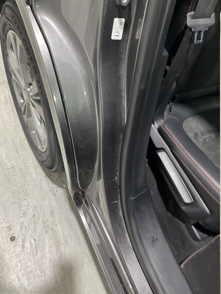 Ford Kuga — photo 41