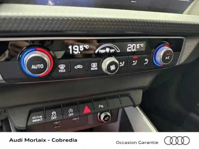 Audi A1 citycarver 30 tfsi 116ch design luxe s tronic 7 — photo 12
