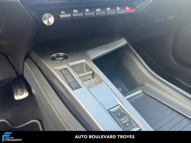 Peugeot 308 e- 156ch batterie 54 kwh gt — photo 14