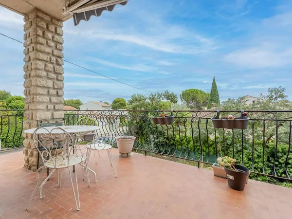 Maison avec appartement indépendant tout confort à Carpentras