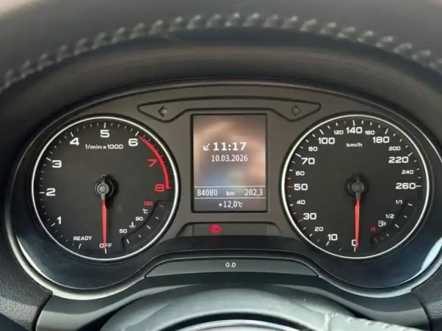 Audi Q2 30 tfsi 116ch design s tronic 7 euro6d-t — photo 11
