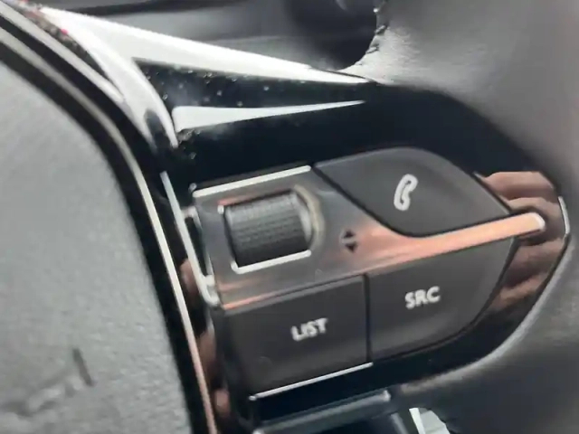 Peugeot 2008 100 s&amp;s bvm6 — photo 104