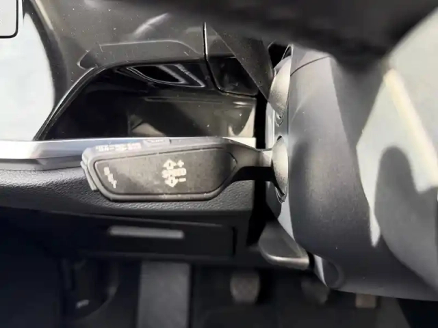 Audi Q3 35 tfsi 150 ch — photo 42