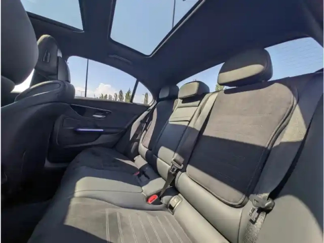 Mercedes C Berline Classe 220 d — photo 19