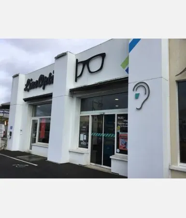 Loue local commercial - 145m²