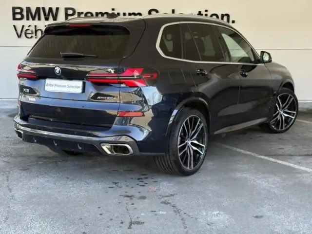 Bmw X5 xdrive50e 489ch m sport — photo 2
